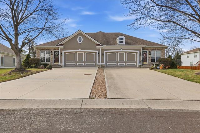 3717 S Bolger Court, Independence, MO 64055