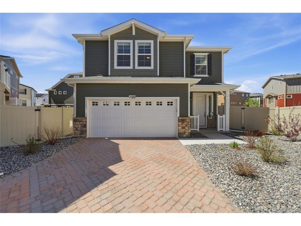 1123 Highview Dr, Erie, CO 80516