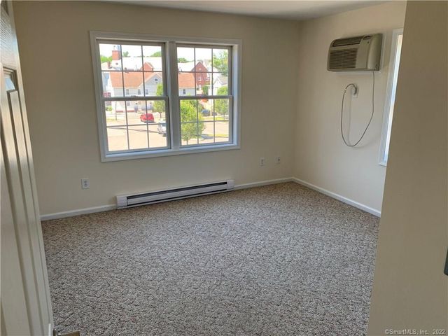 7 New Street 300, Danbury, CT 06810