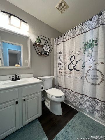 646 LYNX MTN, San Antonio, TX 78251