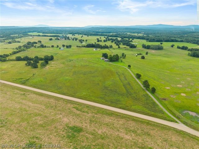 488 Dizzy Dean Road, Booneville, AR 72927