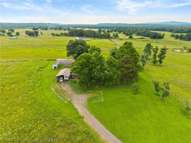 488 Dizzy Dean Road, Booneville, AR 72927