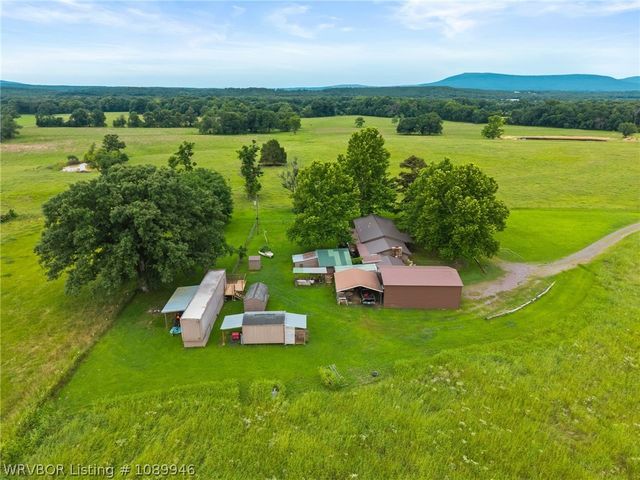 488 Dizzy Dean Road, Booneville, AR 72927