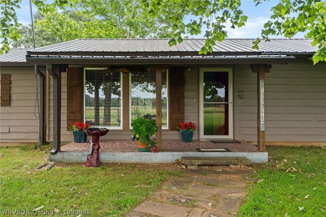 488 Dizzy Dean Road, Booneville, AR 72927