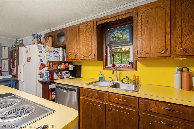 488 Dizzy Dean Road, Booneville, AR 72927