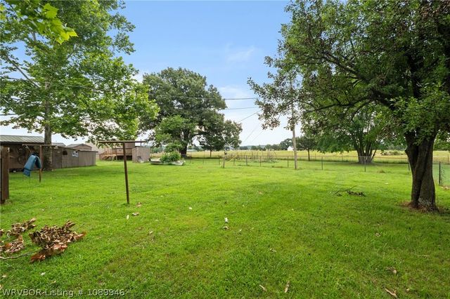 488 Dizzy Dean Road, Booneville, AR 72927