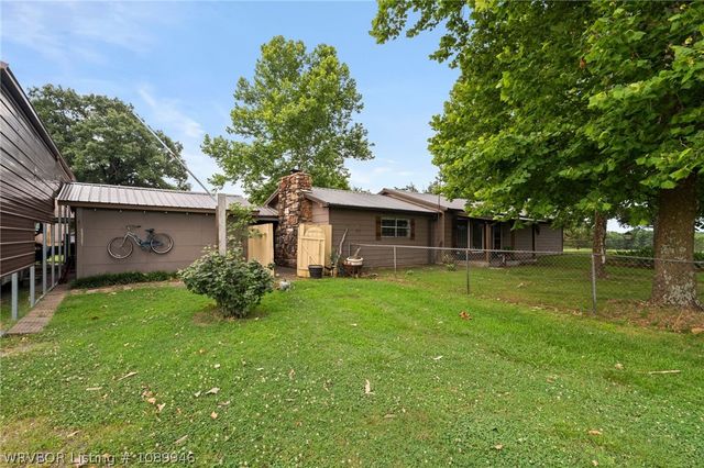 488 Dizzy Dean Road, Booneville, AR 72927
