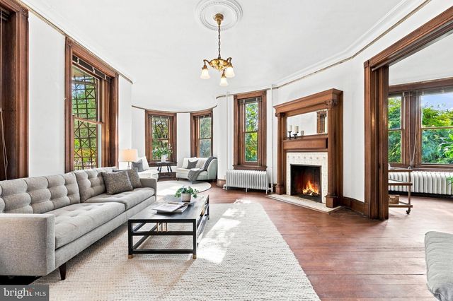 1000 MARYLAND AVE NE, Washington, DC 20002