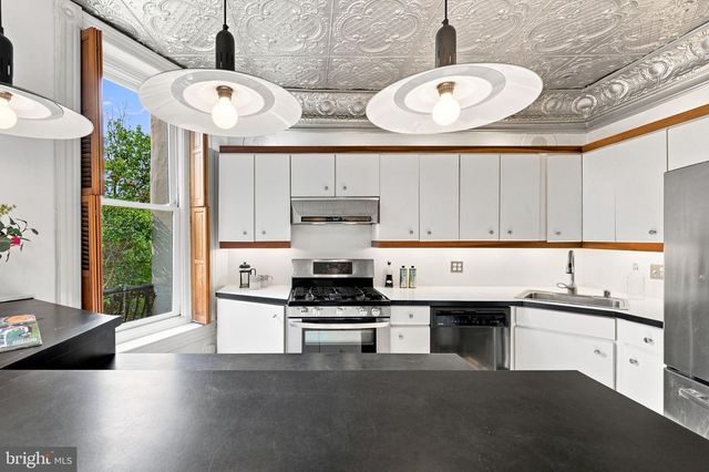 1000 MARYLAND AVE NE, Washington, DC 20002