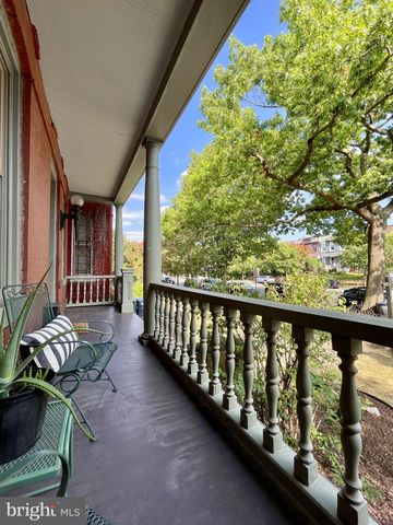 1000 MARYLAND AVE NE, Washington, DC 20002