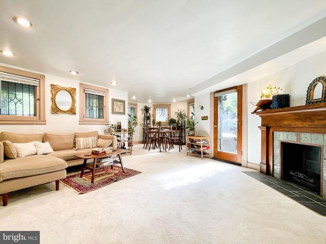 1000 MARYLAND AVE NE, Washington, DC 20002