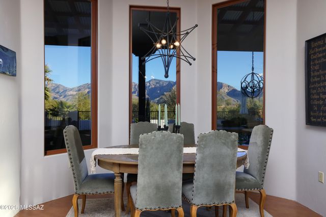 12520 N La Canada Drive, Oro Valley, AZ 85755