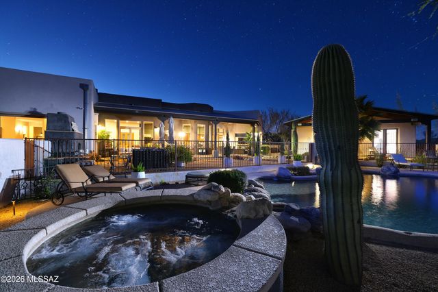 12520 N La Canada Drive, Oro Valley, AZ 85755