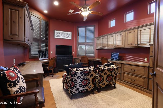 12520 N La Canada Drive, Oro Valley, AZ 85755