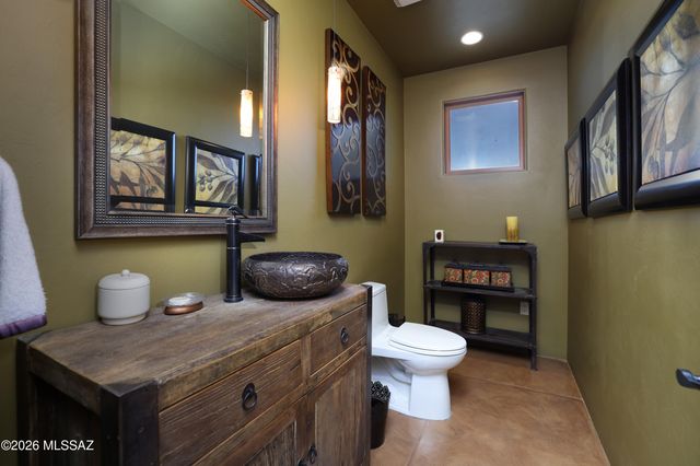 12520 N La Canada Drive, Oro Valley, AZ 85755