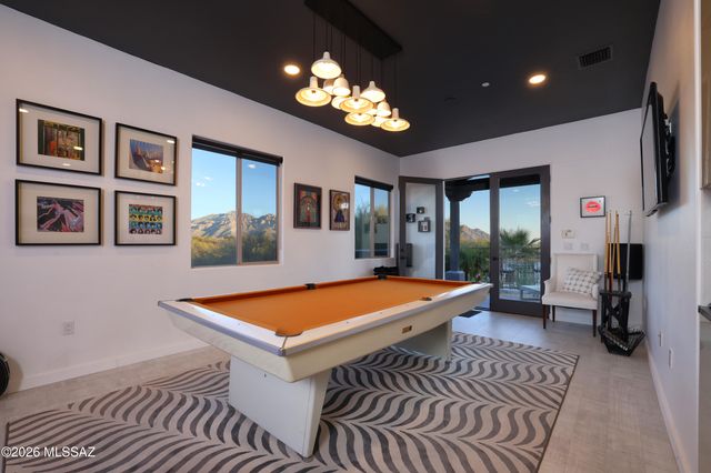 12520 N La Canada Drive, Oro Valley, AZ 85755