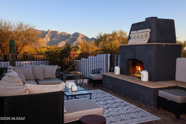 12520 N La Canada Drive, Oro Valley, AZ 85755