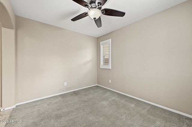 2552 E VERMONT Drive, Gilbert, AZ 85295