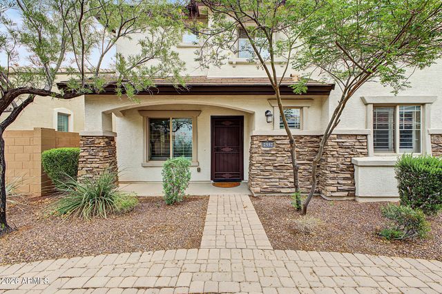 2552 E VERMONT Drive, Gilbert, AZ 85295