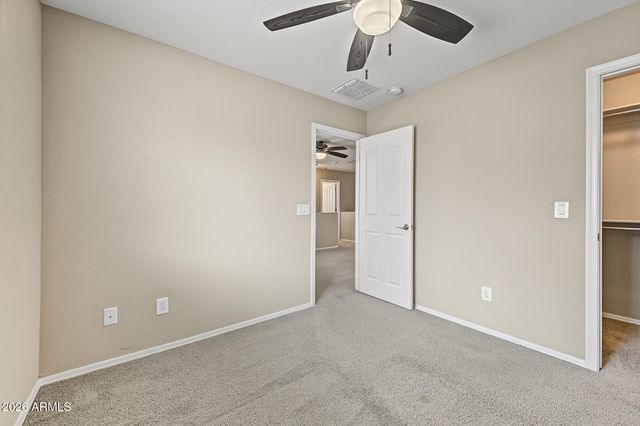 2552 E VERMONT Drive, Gilbert, AZ 85295