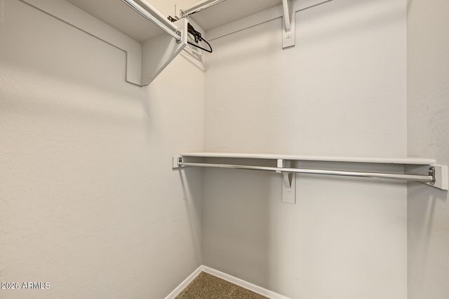 2552 E VERMONT Drive, Gilbert, AZ 85295