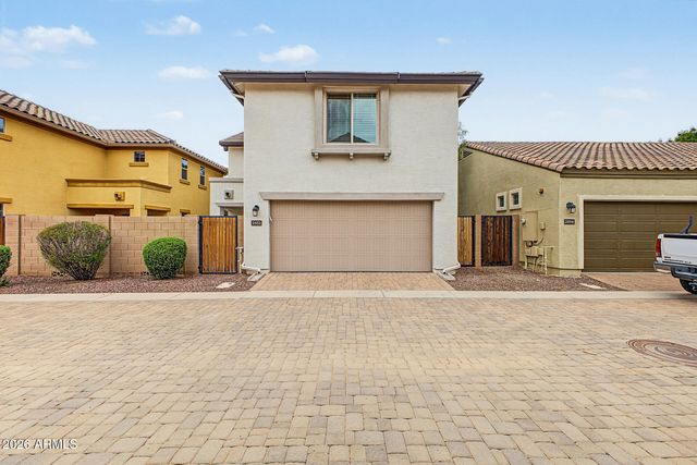 2552 E VERMONT Drive, Gilbert, AZ 85295