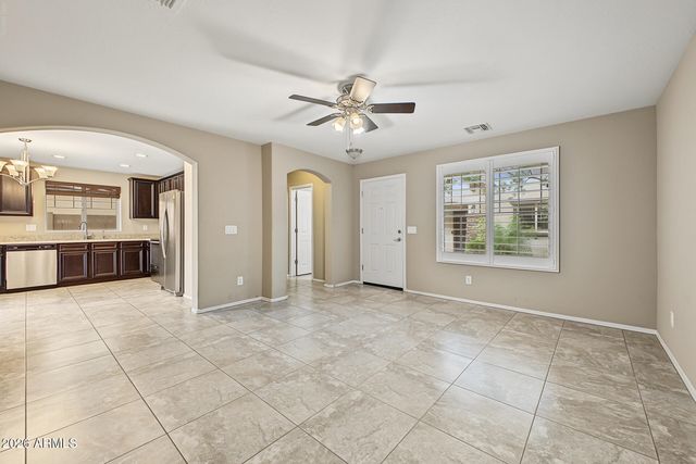 2552 E VERMONT Drive, Gilbert, AZ 85295
