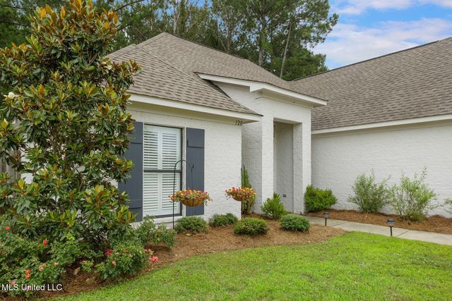 120 Woodburn Way, Pearl, MS 39208