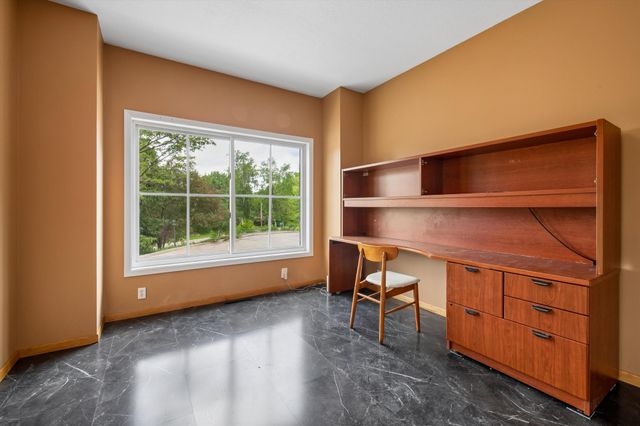 740 Mendota Heights Road, Mendota Heights, MN 55120
