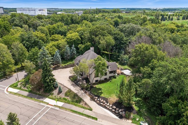 740 Mendota Heights Road, Mendota Heights, MN 55120
