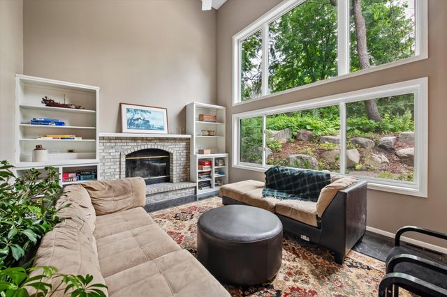 740 Mendota Heights Road, Mendota Heights, MN 55120