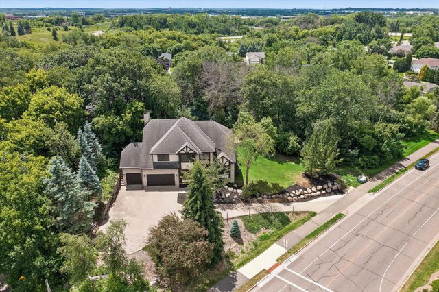 740 Mendota Heights Road, Mendota Heights, MN 55120