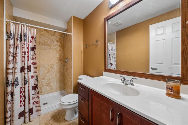 740 Mendota Heights Road, Mendota Heights, MN 55120