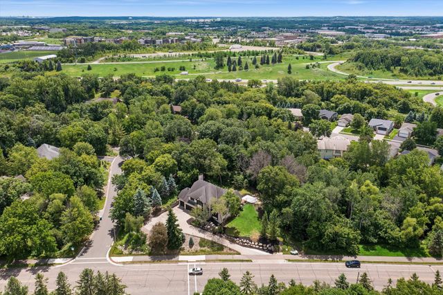 740 Mendota Heights Road, Mendota Heights, MN 55120