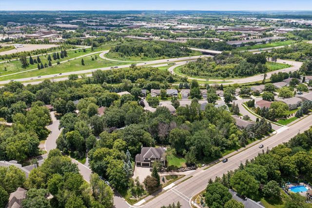 740 Mendota Heights Road, Mendota Heights, MN 55120