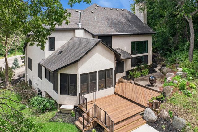 740 Mendota Heights Road, Mendota Heights, MN 55120