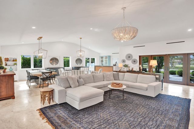 2421 NE 12th Street, Fort Lauderdale, FL 33304