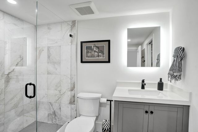 2421 NE 12th Street, Fort Lauderdale, FL 33304