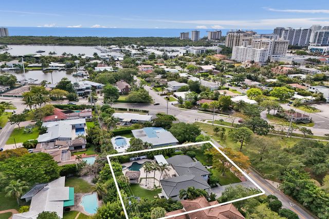 2421 NE 12th Street, Fort Lauderdale, FL 33304