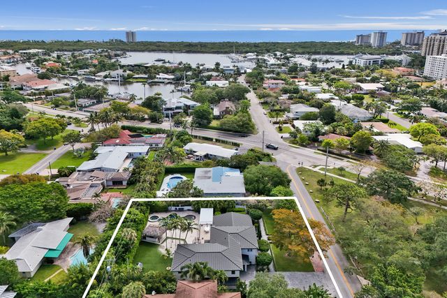 2421 NE 12th Street, Fort Lauderdale, FL 33304