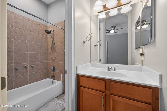 1456 COOPERS HAWK Way, Middleburg, FL 32068