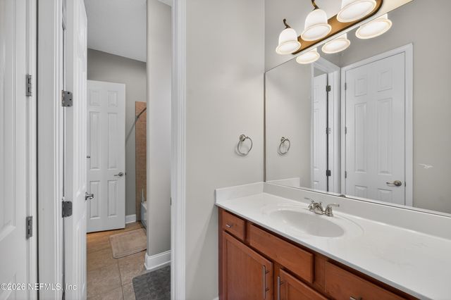 1456 COOPERS HAWK Way, Middleburg, FL 32068