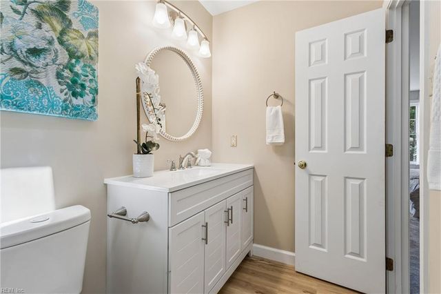 103 Shallow Lagoon DR, Yorktown, VA 23693