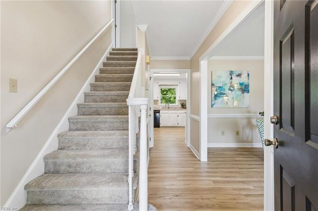 103 Shallow Lagoon DR, Yorktown, VA 23693