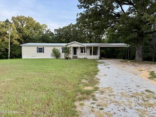 5067 Utah Road, Lena, MS 39094