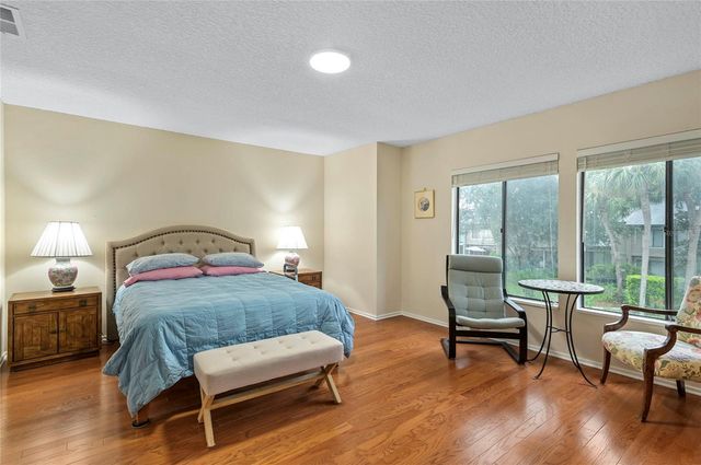 283 W LAKE FAITH DRIVE 146, Maitland, FL 32751