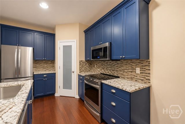146 Chapel Lake S, Savannah, GA 31419