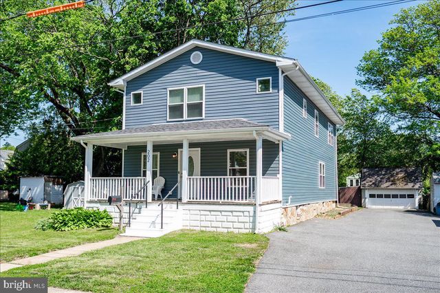202 BLUE ROCK RD, Wilmington, DE 19809