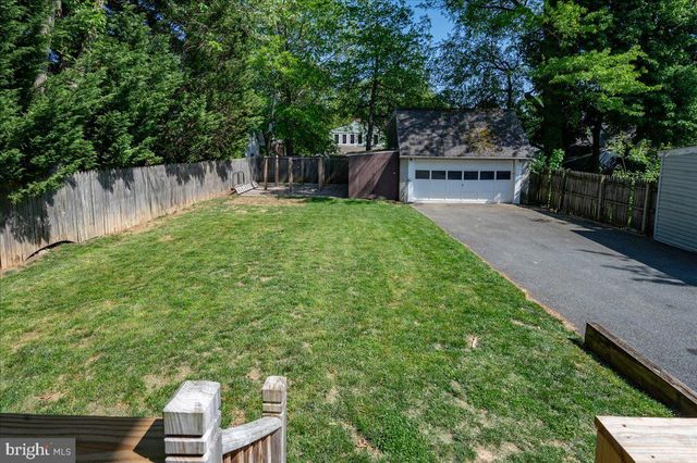202 BLUE ROCK RD, Wilmington, DE 19809