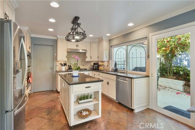 1919 Stonesgate, Westlake Village, CA 91361